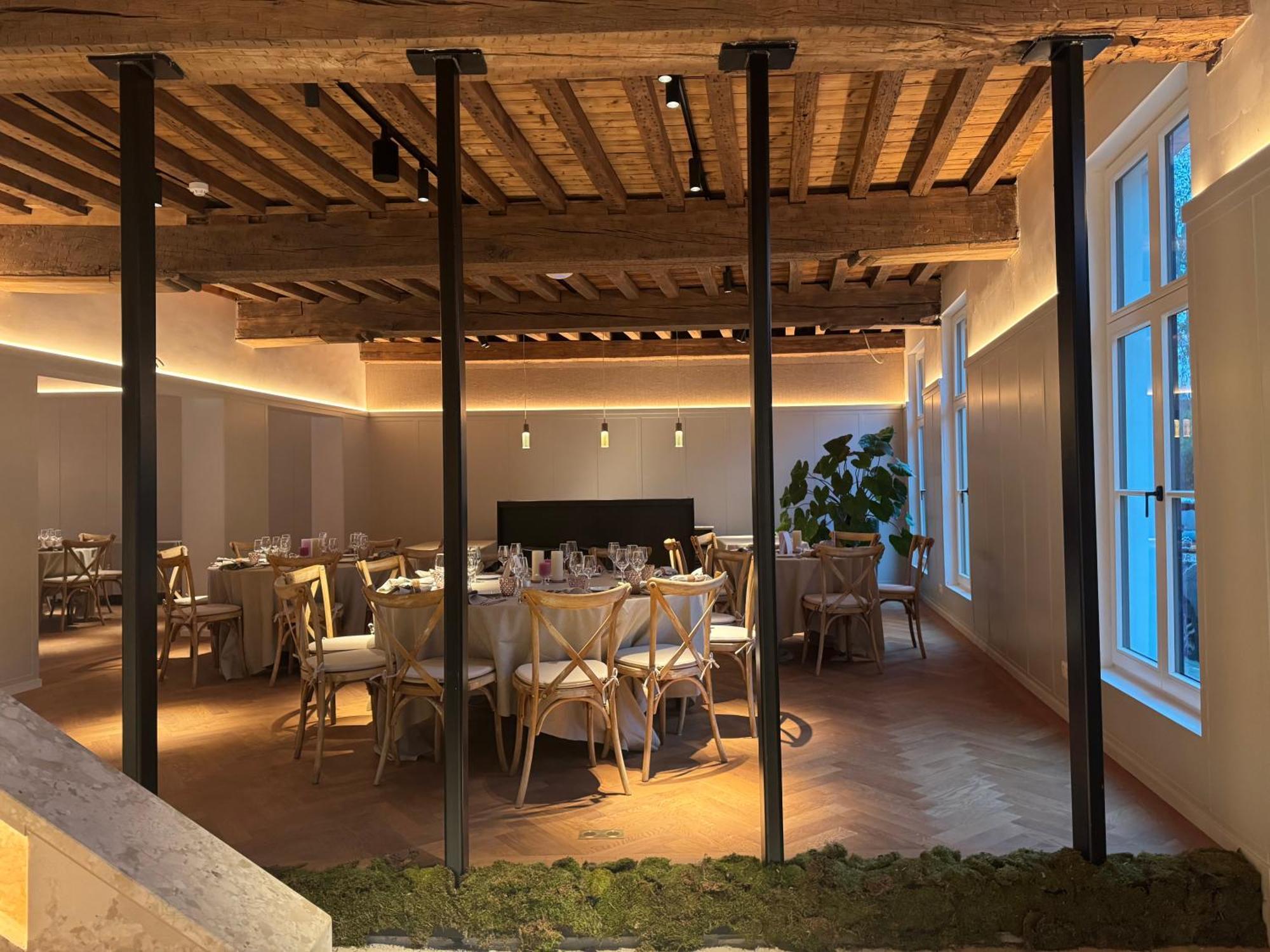 Hotel Hof Van Aragon リール エクステリア 写真